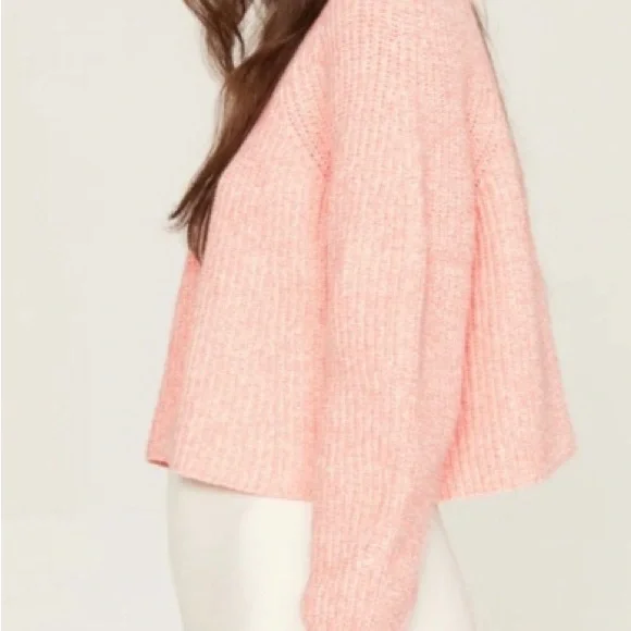S35. Club Monaco Pink Ribbed A-Line Sweater Small - Picture 2 of 7